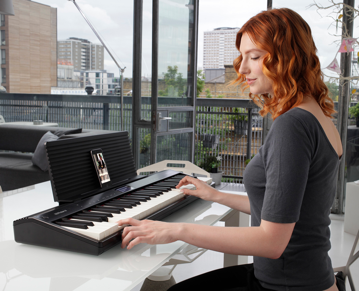 Roland Go:Piano 61-key Portable Piano - The Guitar Store